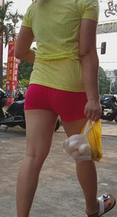 热裤大妈口味重