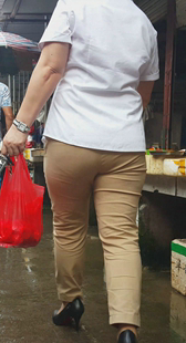 黄裤大妈重口味