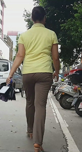 超重口味布裤圆臀大妈