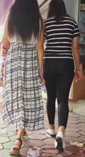 性感宽大屁股打底裤少妇