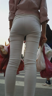 性感细长腿宽紧臀少妇