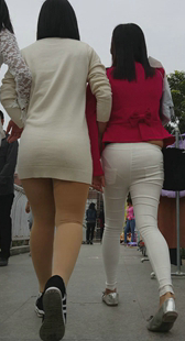 紧臀白裤内痕明显