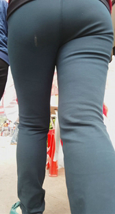 重口味西裤大屁股大妈