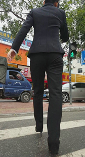 细高跟西裤制服少妇