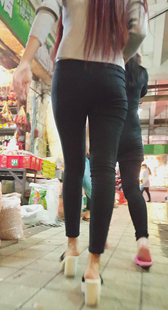 极品高跟紧臀打底裤小姐