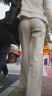 性感米白西裤透内痕