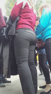 超重口味大翘臀大妈