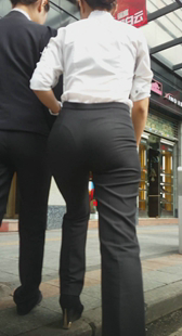 性感丁字裤西裤小少妇