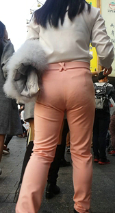 粉裤成熟美少妇美内痕