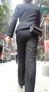 细高跟翘臀西裤美少妇