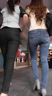 高跟牛仔打底裤两少妇