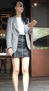 皮裙黑色高跟鞋美腿美女