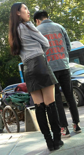 长筒靴皮裙气质魅力身材姐姐