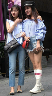 时尚靓丽超短牛仔热裤黑帽女神