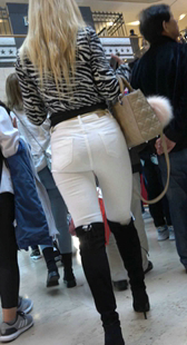 长靴紧身白裤大洋马