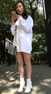 丝袜白衣白鞋美女貌美如花