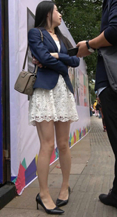 高跟连衣裙美腿姐姐