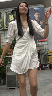 白色连衣裙高跟肉丝长腿美女