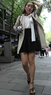 连衣短裙黑色高跟OL少妇