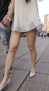 白色连衣裙极品大长腿高跟美女