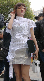 皮裙长腿高跟短发清纯美女