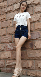 可可紧身长腿蓝色热裤模拍