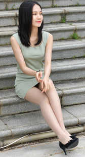 长腿高跟白丝妹子