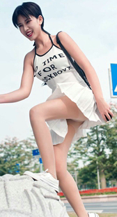 性感肉丝白短裙小姐姐