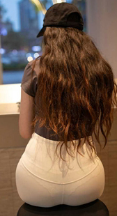 性感白色健身裤丁字裤内痕模特