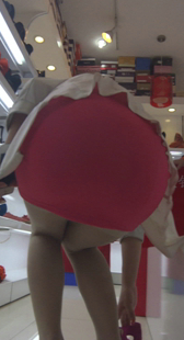 半蹲这姿势受不了