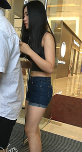 紧牛热裤宽臀热裤美女