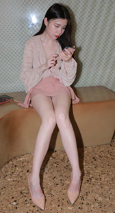 高跟超短裙大长腿太风骚