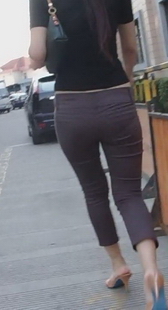 巨臀扭动的时刻