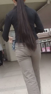 巨臀跳桥上的诱惑