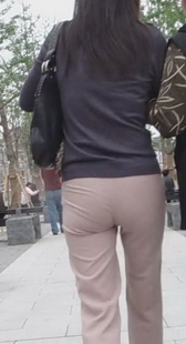 母女和谐，紧臀和谐