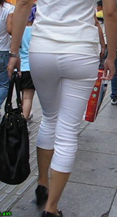 少妇屁股圆又翘