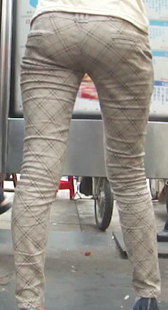 小妹走路能张这么开