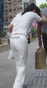 包臀美少妇内痕清晰