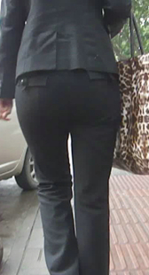 跟拍制服小少妇穿好紧