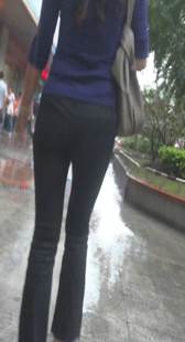 小少妇身材还不错