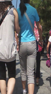 紧身大臀少妇夹好紧