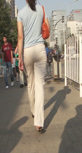 性感布裤圆臀少妇谁不爱