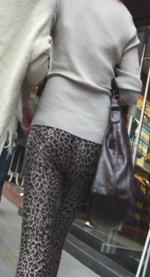 豹纹少妇重口味