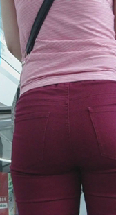 大妈性感圆臀少妇