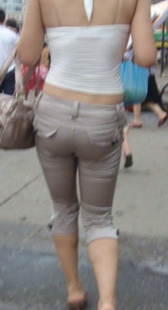 蛇腰圆臀走路已经严重变形