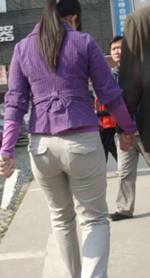 圆臀紧身小少妇肥而大