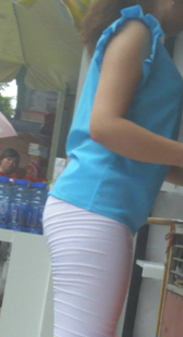 性感小妹如此姿势超清晰内痕