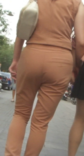 少妇身材拥有大妈屁股