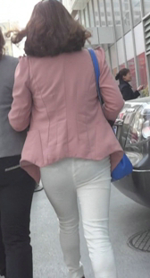 街拍紧身白领OL白裤