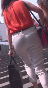 大屁股少妇内痕清晰